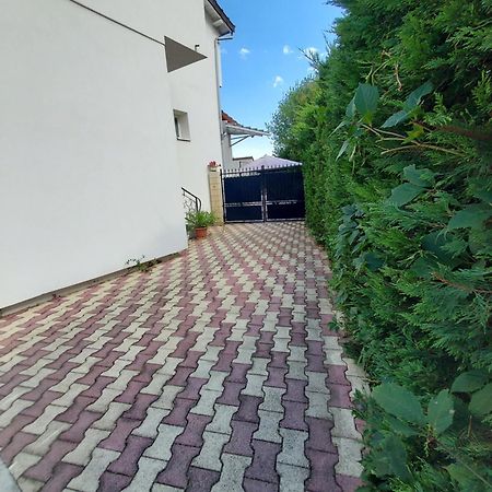 Appartement Meuble Avec Deux Chambres Moulins  Ngoại thất bức ảnh