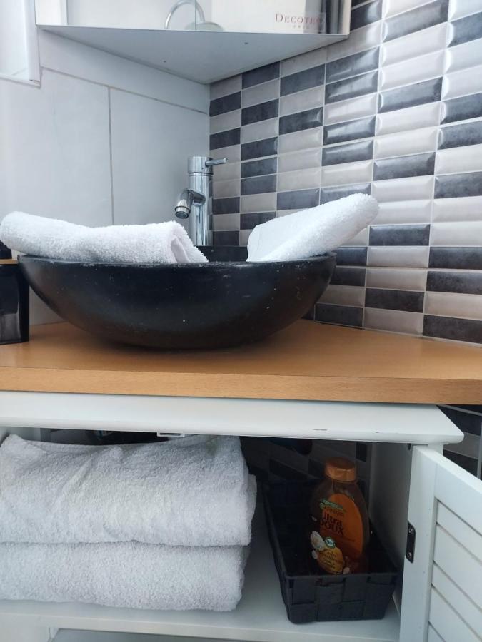 Appartement Meuble Avec Deux Chambres Moulins  Ngoại thất bức ảnh